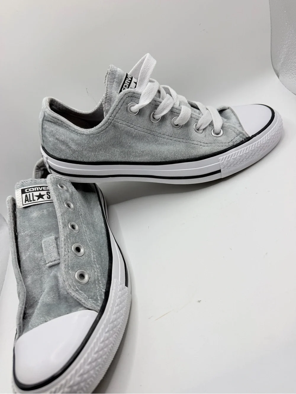Converse Chuck Taylor All Star Low Top Sneakers - Light Gray suede